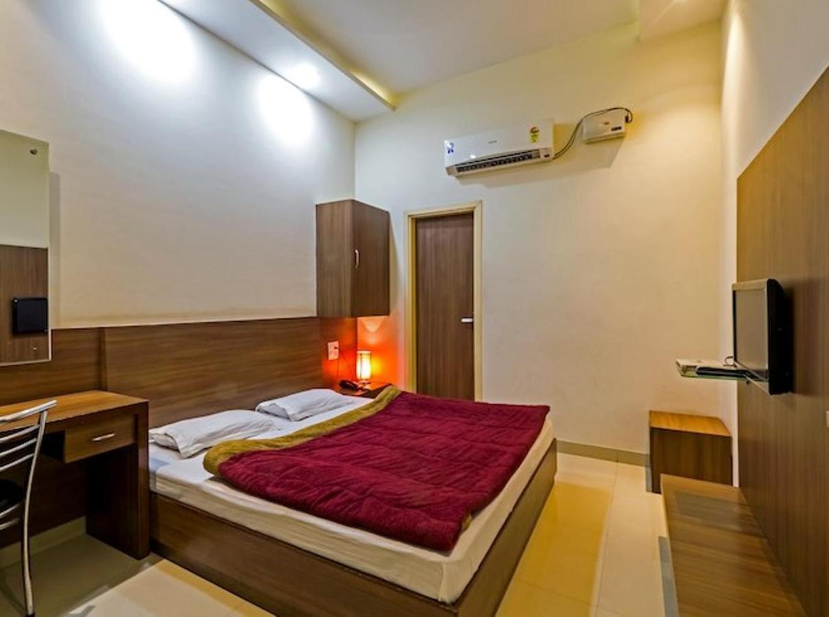 אמריצר Hotel Palace מראה חיצוני תמונה